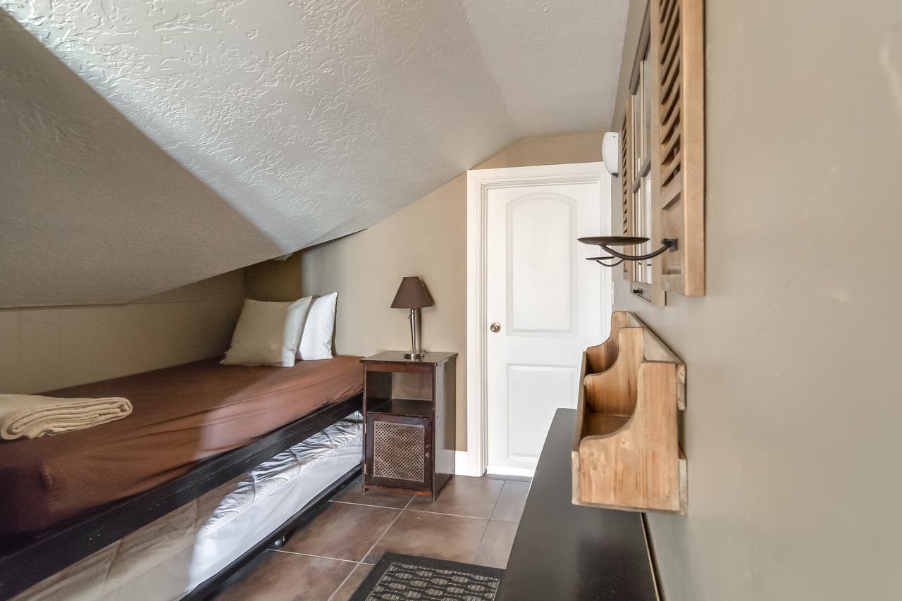 Aspenwood Manor Aparthotel Provo Ngoại thất bức ảnh